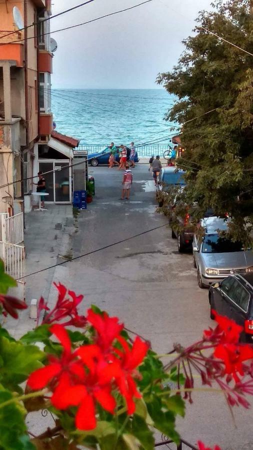 Camera Familiare con Vista Mare